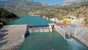 “Günde 640 bin havuz su, elektrik üretimi için kullanılıyor”