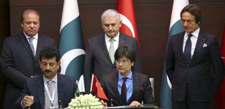 Zorlu, Pakistan’daki güneş yatırımını 300 MW’ye çıkarıyor