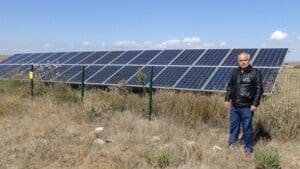 Köyü için güneşten enerji sağlıyor