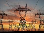 Lisanssız elektrik üretiminin şartları gevşetildi