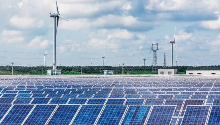 2050’de elektriğin yarısı güneş ve rüzgardan üretilecek