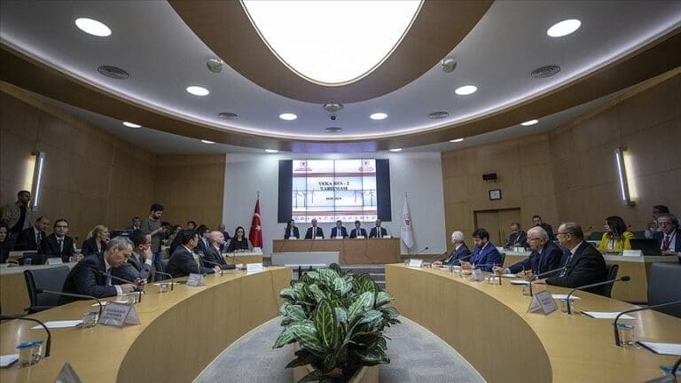 “Doğudan batıya mini YEKA güneş santralleri geliyor”
