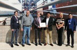 İzmir 1.300 MW kurulu güçle rüzgar enerjisinin başkenti