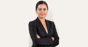 Ernst & Young, 2021’de karbon negatif olacak EY Turkiye Surdurulebilirlik_Lideri_Zeynep_Okuyan