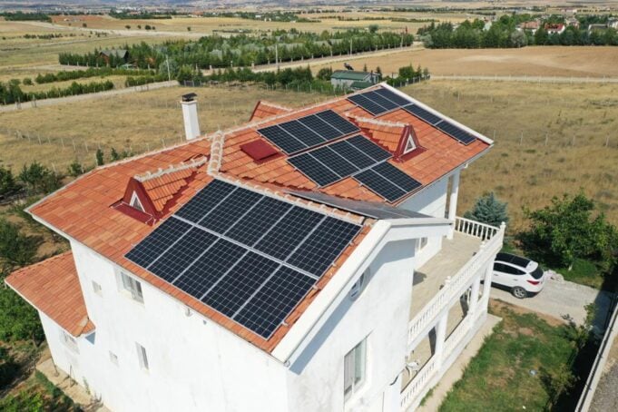 çatı üstü güneş enerjisi