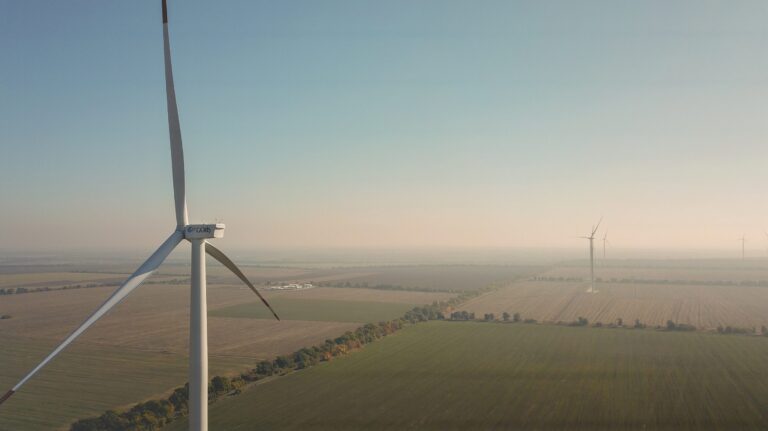 Güriş yenilenebilir enerjide 1.130 MW kapasiteye ulaştı Güriş rüzgar enerji santrali