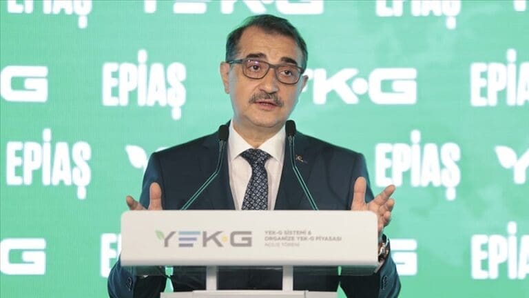 Enerji Bakanı Fatih Dönmez