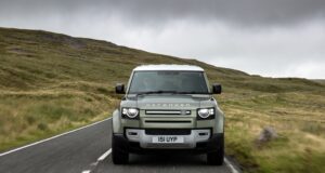 Hidrojen yakıt hücreli Land Rover Defender