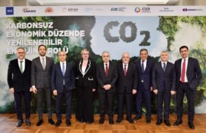 Karbonsuz Ekonomik Düzende Yenilenebilir Enerjinin Rolü