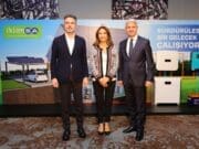 Teknosa Yönetim Kurulu Başkanı Hakan Timur ile Teknosa Genel Müdürü Sitare Sezgin