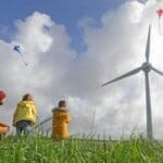 avrupa-da-insanlar-ruzgar-ciftlikleri-yakininda-yasamaktan-mutlu