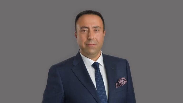 Enerjisa Dağıtım Şirketleri Genel Müdürü Oğuzhan Özsürekci oldu Enerjisa Dağıtım Şirketleri Genel Müdürü Oğuzhan Özsürekci