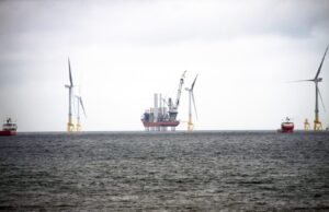 En büyük yüzer rüzgar çiftliğini petrol devleri planlıyor