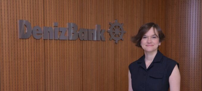 DenizBank Genel Müdür Yardımcısı Beril Oğuz DenizBank Genel Müdür Yardımcısı Beril Oğuz