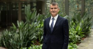 JED: “Lisanssız üreticilere bölgesi dışında tesis hakkı eşitliğe aykırı” Jeotermal Enerji Derneği (JED) Başkanı Ali Kındap