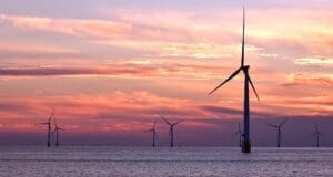 Çin ilk yüzen rüzgar türbin projesini hayata geçiriyor Çin yüzen rüzgar türbini