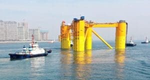 Çin yüzer deniz platformu