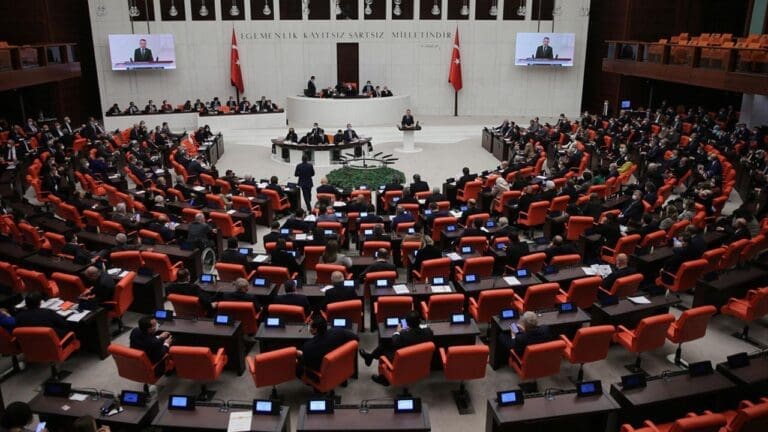 Yeşil Adil Dönüşüm Sözleşmesi için çağrı