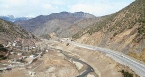 Hidroelektrik kuraklıktan etkileniyor, temiz enerji batıya kayıyor hidroelektrikte kuraklık düşüşü