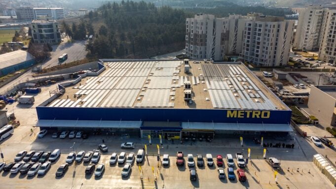 Metro Türkiye güneş enerjisi