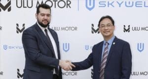 Çinli Skyworth Türkiye’de batarya fabrikası kuracak Çinli Skyworth ve Ulu Motor batarya üretimi için anlaştı