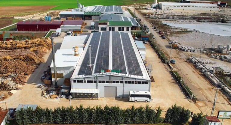 Tokat en büyük çatı üstü güneş enerjisi santrali Ahşap Fabrikası GES Akasya Ahşap Ambalaj
