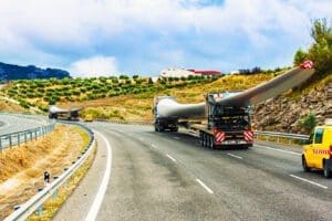 Yenilenebilir enerji yatırımları, lojistik operasyonları tetikliyor Yenilenebilir Enerji Yatırımları Proje Taşımacılığı Batu Logistics