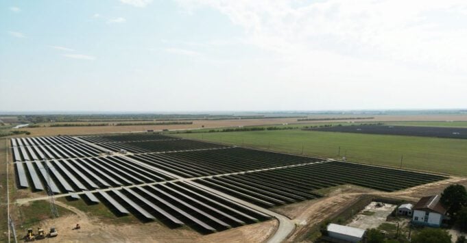 Romanya'da ilk Türk GES Yatırımı YEO Teknoloji yurtdışı projeleri Caracal Güneş Enerjisi Santrali