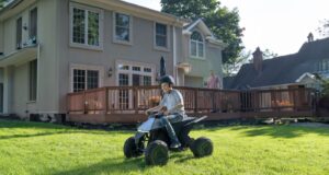 Tesla’dan yeşil enerji ve eğlence: Cyberquad çocuklar için elektrikli ATV Tesla Cyberquad Çocuklar İçin Elektrikli ATV Teknolojisi Sürdürülebilir Oyuncak Araçlar