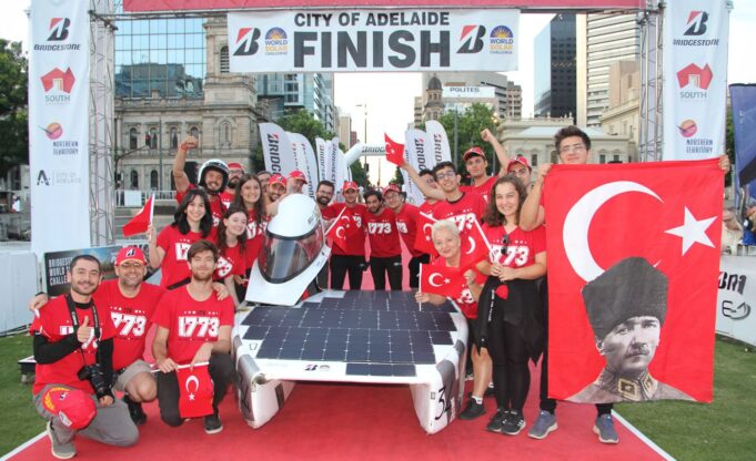 İTÜ ZES Güneş Arabası Ekibi ITU ZES Solar Car Yeşil Teknoloji İnovasyonu