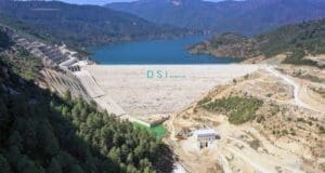 Yenilenebilir Enerji Hamlesi: Hidroelektrik Santraller ve Su Yönetimi Cumhurbaşkanı Erdoğan'ın Liderliğindeki Yatırımlar Pamukluk Barajı: Su Kaynakları ve Ekonomik Katkı