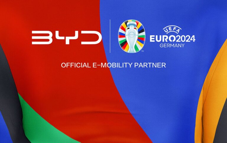 BYD, UEFA EURO 2024™’e resmi ortak olarak imza attı BYD UEFA EURO 2024 Resmi PartneriElektrikli Araç Lideri BYDFutbol ve Çevreci Yaklaşım
