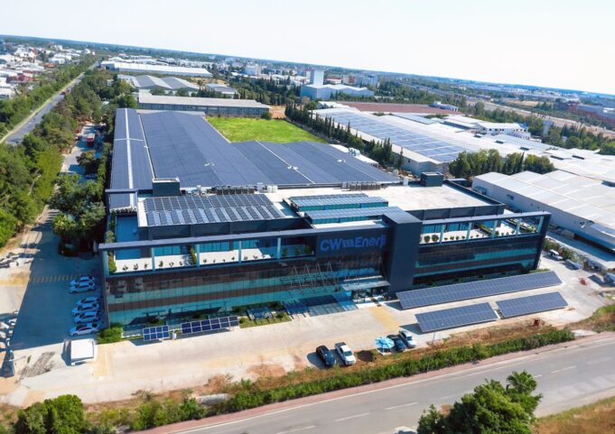 CW Enerji Almanya Yatırımı Güneş Enerjisi Projeleri Türkiye Enerji Sektörü Küresel Genişleme