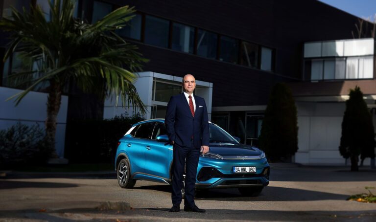 BYD Türkiye’de yeni finans direktörü: İrfan Arman Ulusoy İrfan Arman Ulusoy BYD Finans Direktörü BYD Türkiye Elektrikli Araçlar Sürdürülebilir Otomotiv Teknolojileri