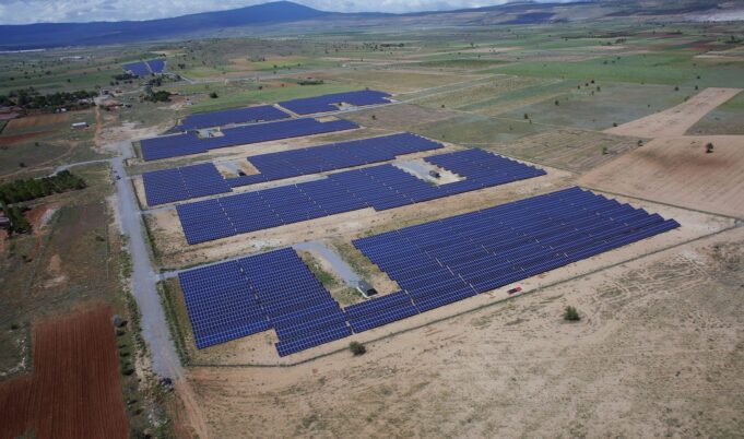 Akfen Yenilenebilir Enerji Yatırımları Hibrit Güneş ve Rüzgar Enerji Projeleri Yenilenebilir Enerji Depolama Teknolojileri Akfen Yenilenebilir Enerji Yatırımları Hibrit Güneş ve Rüzgar Enerji Projeleri Yenilenebilir Enerji Depolama Teknolojileri