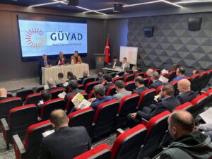 Cem Özkök, GÜYAD başkanlığında yeniden göreve seçildi GÜYAD 6. Olağan Genel Kurulu Türkiye Yenilenebilir Enerji Gelişim Planları Cem Özkök Yeniden Başkan Seçildi