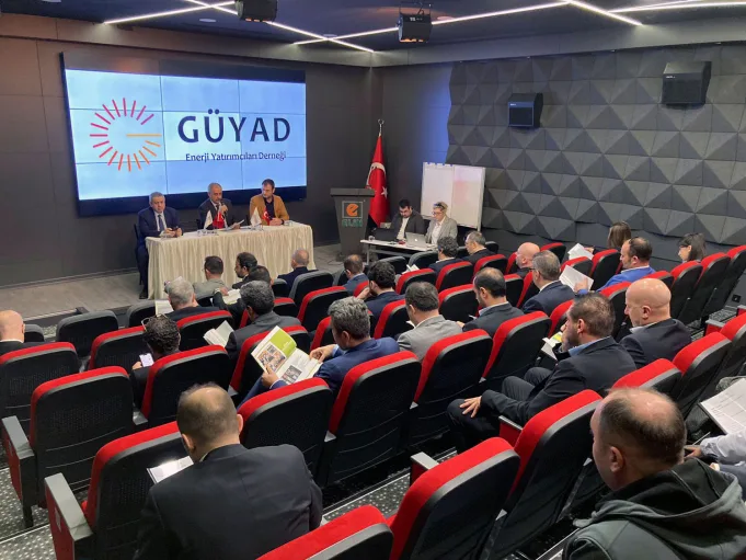 GÜYAD 6. Olağan Genel Kurulu Türkiye Yenilenebilir Enerji Gelişim Planları Cem Özkök Yeniden Başkan Seçildi