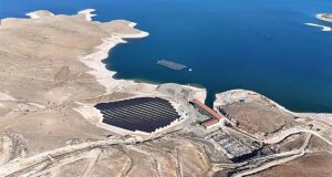 Keban Barajı Yüzer GES Türkiye'nin İlk Yüzer Güneş Enerjisi Santrali Yenilenebilir Enerji Keban Barajı