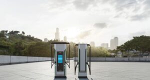 Siemens SICHARGE D hızlı şarj istasyonu Elektrikli araç şarj teknolojileri Fit for 55 uyumlu şarj altyapısı