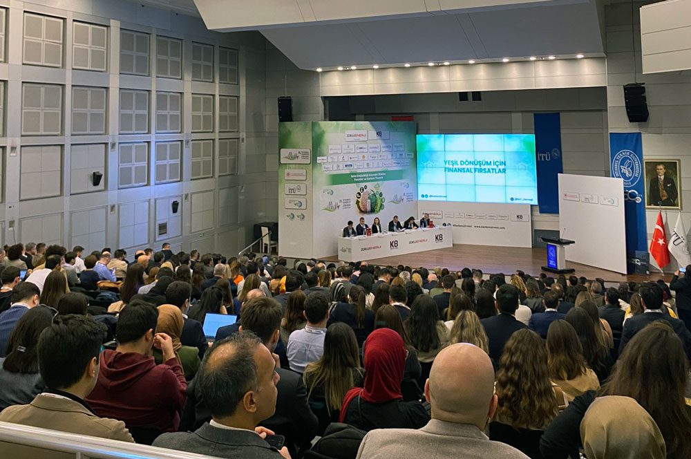 İstanbul Karbon Zirvesi İnovasyonları Sürdürülebilirlik Ödülleri ve Sektörel Başarılar Düşük Karbon Ekonomisi ve Dijital Dönüşüm