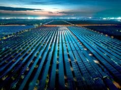 Dünyanın En Büyük Güneş Enerjisi Santrali Xinjiang Güneş Enerjisi Projesi Çin Yenilenebilir Enerji Yatırımları